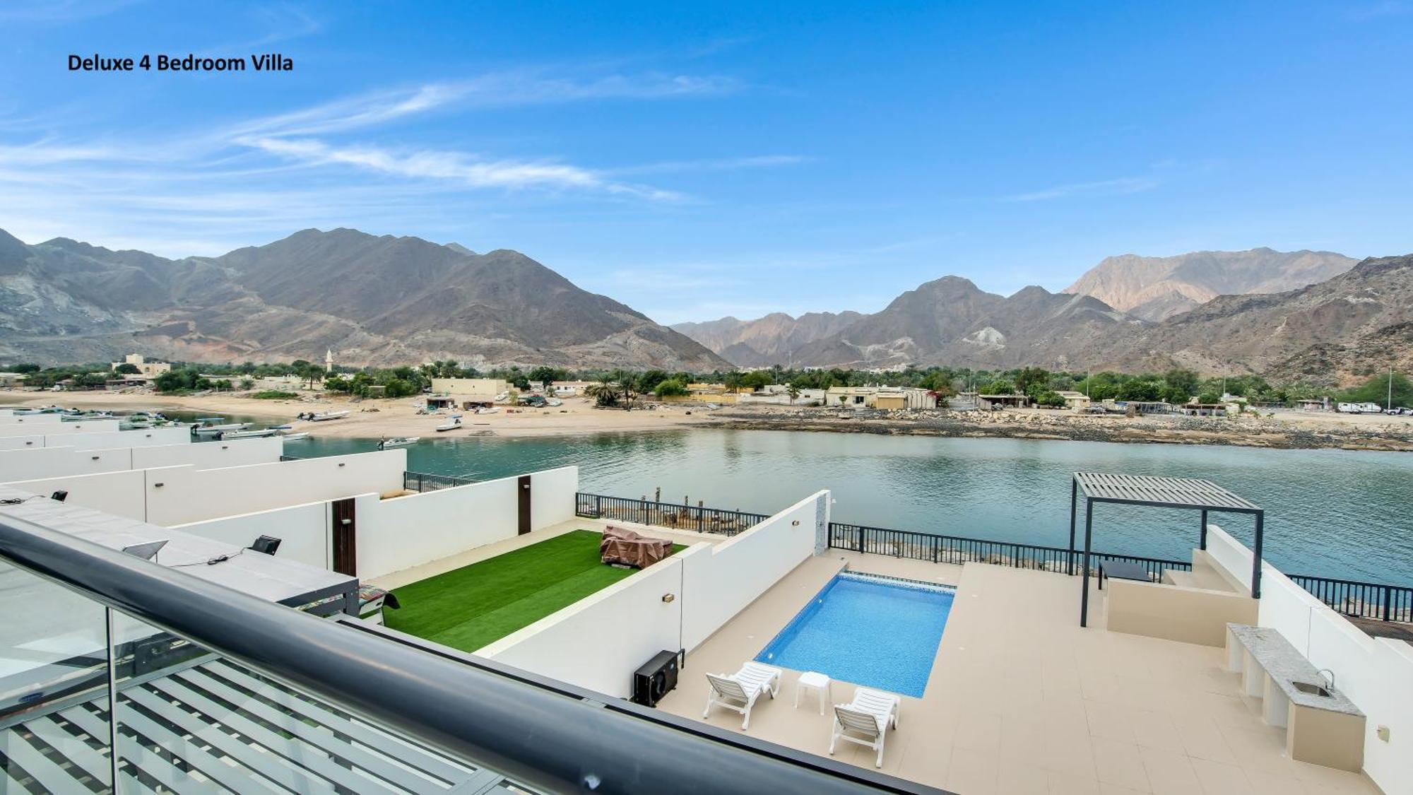 Al Dana Paradise Luxury Palm Sea View Fujairah